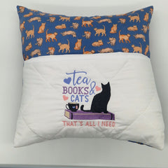 Reading Cushion - Cat Lovers 2