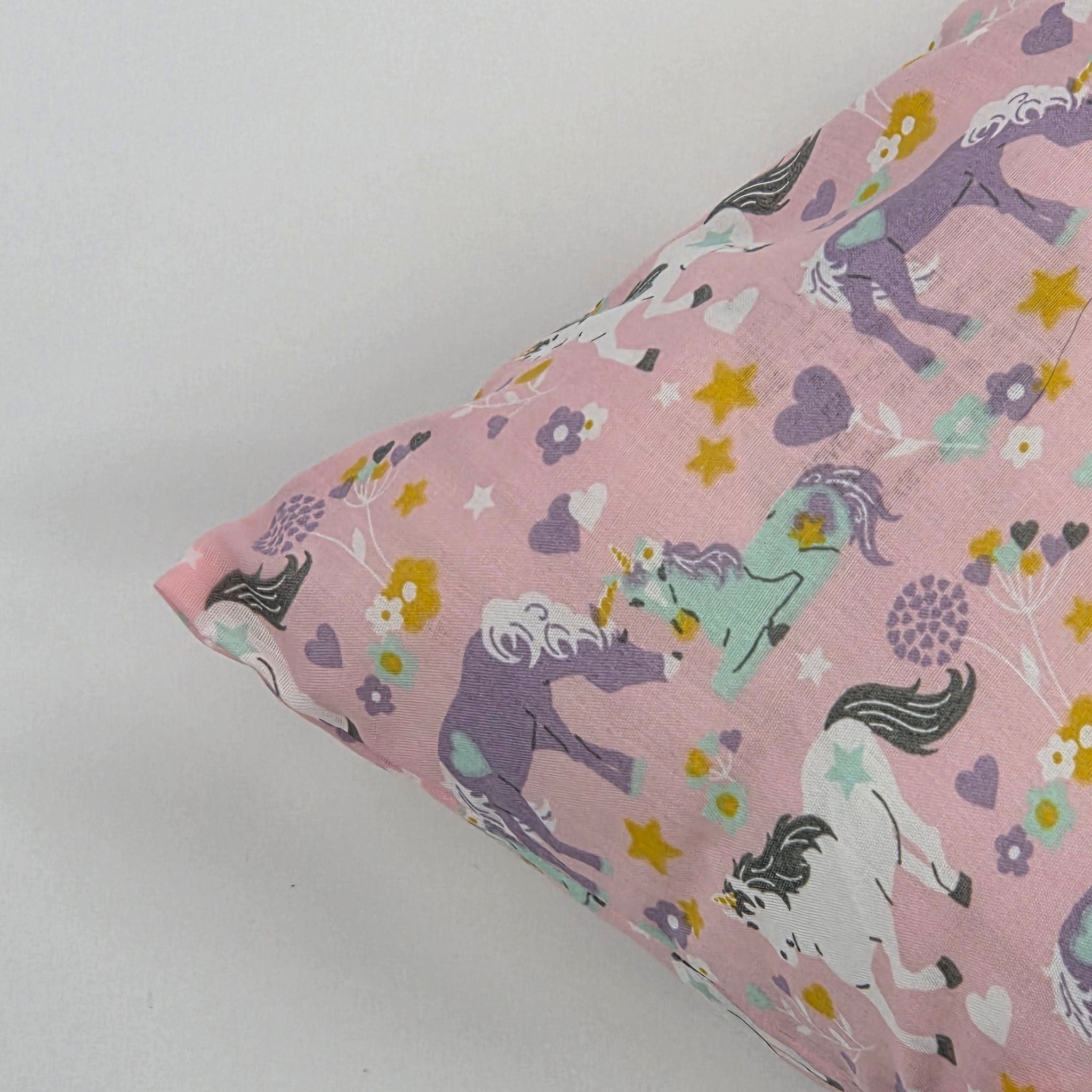 Reading Cushion - Unicorns And Dreams II