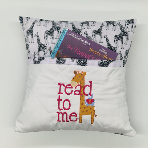 Reading Cushion - Giraffe