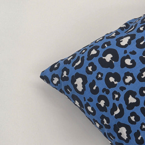 Reading Cushion - Books And Coffee