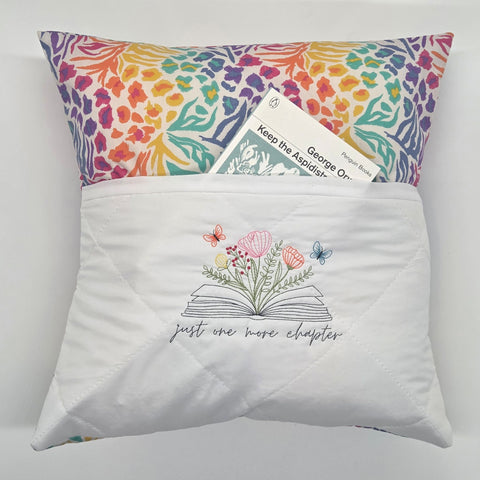 Reading Cushion - Just One More Chapter II